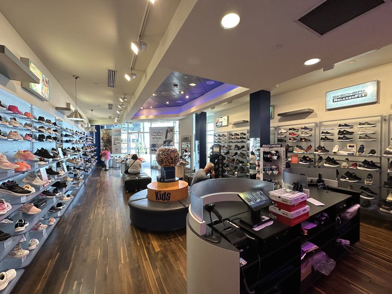 140 East Palm Avenue, Burbank, CA, For Lease, Image-7