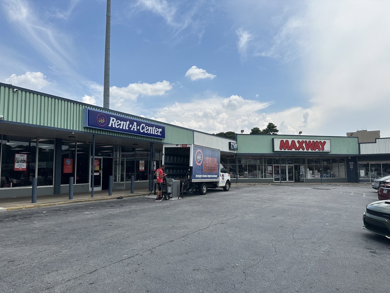 2020 Campbellton Road Southwest Retail