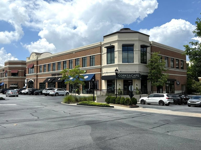 4600 Roswell Road Northeast, Sandy Springs, GA, For Lease, Image-3