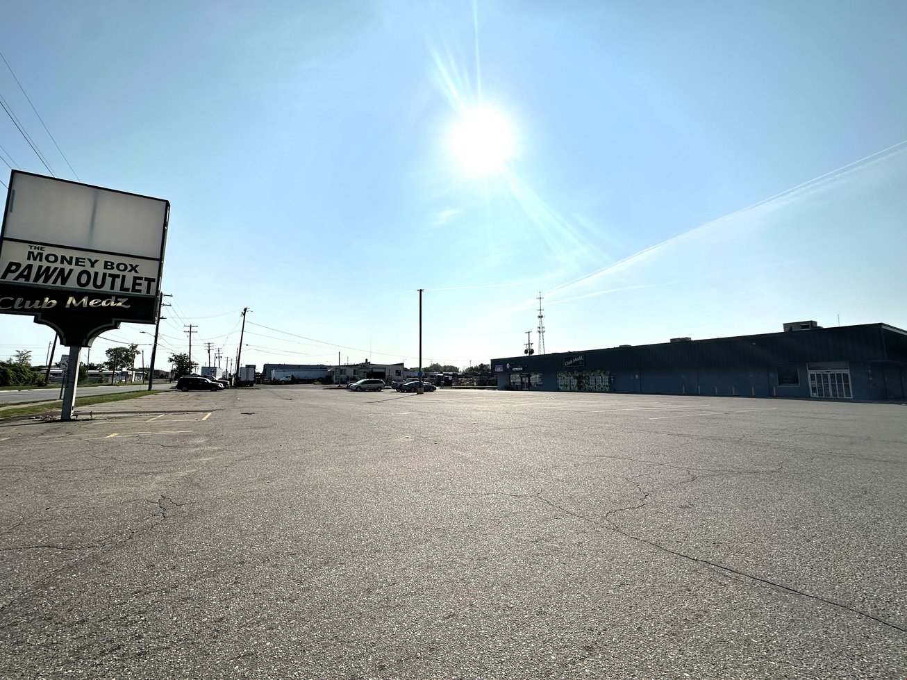 2838 East Court Street Retail