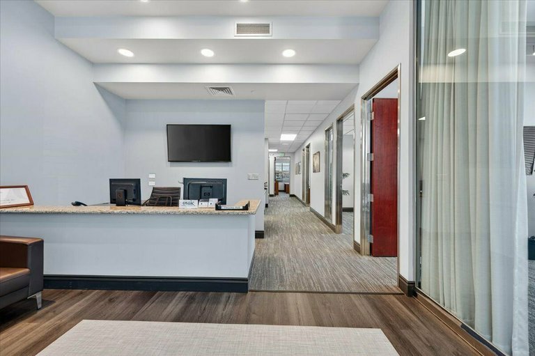 7060 N Fresno St, Fresno, CA, For Lease, Image-12