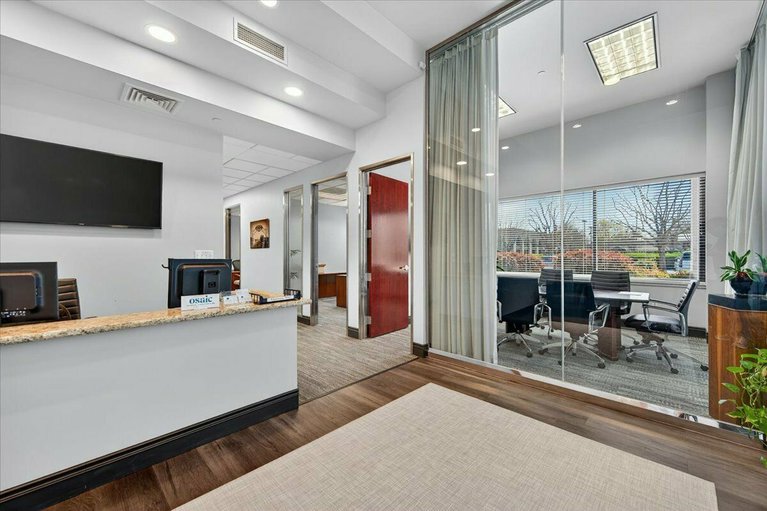 7060 N Fresno St, Fresno, CA, For Lease, Image-14
