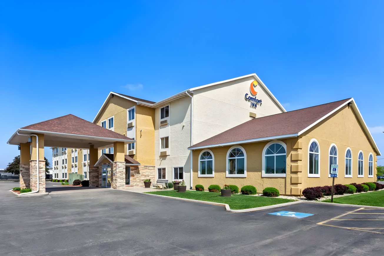 120 West Stevenson Road Hospitality