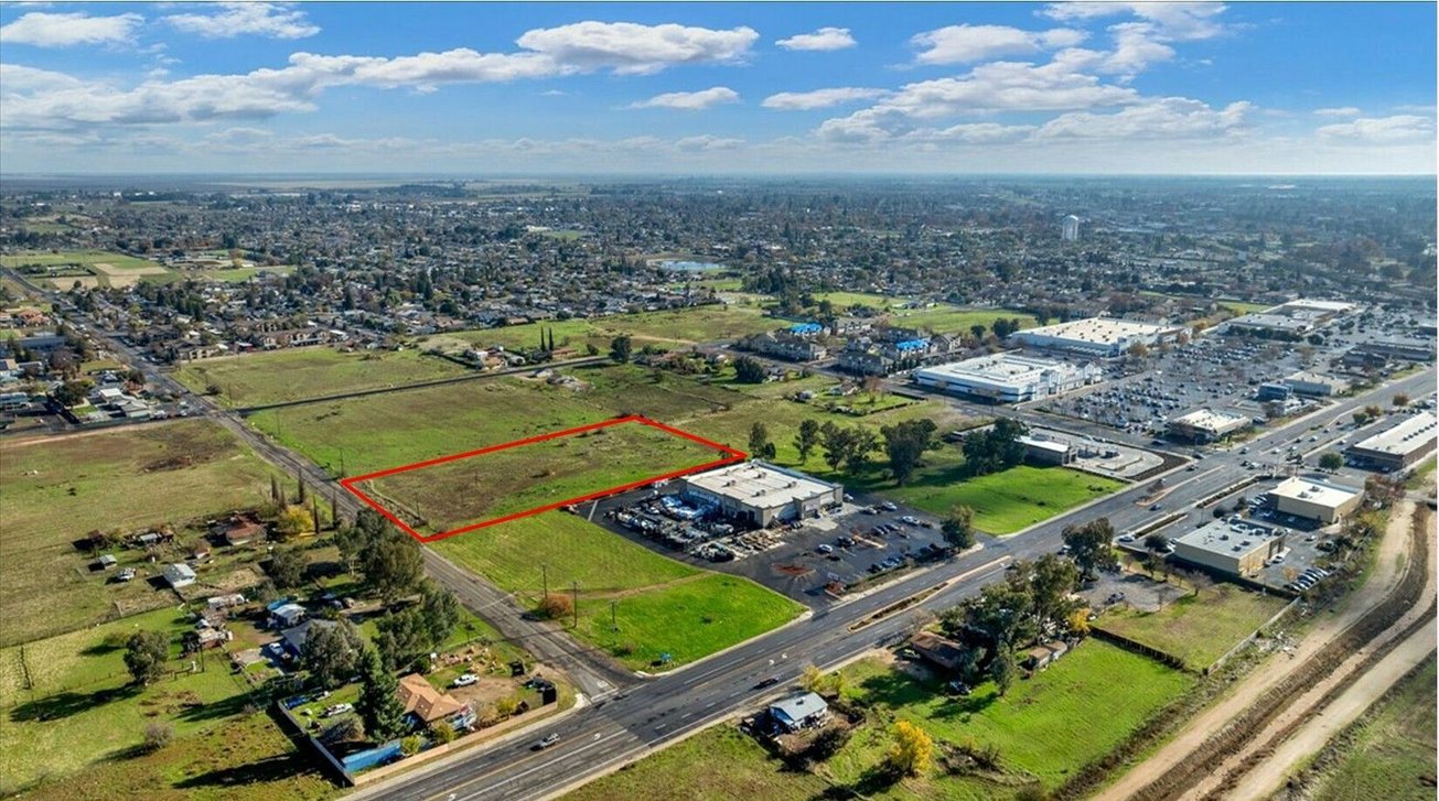 1570 Country Club Drive Land/Development