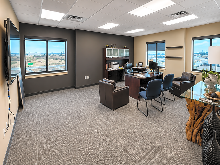 16933 Northside Blvd. Office photo 5