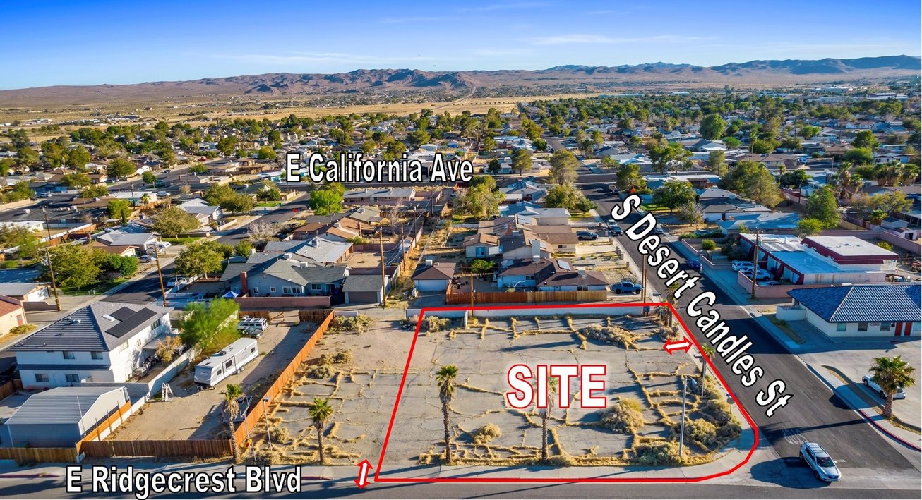 395 E Ridgecrest Blvd Land/Development