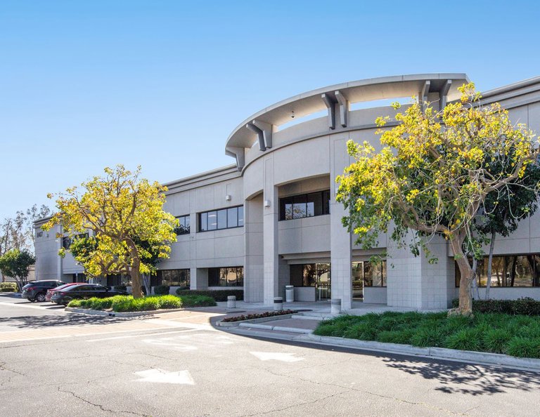 8407, 8511, 8521 Fallbrook Avenue Office photo 15