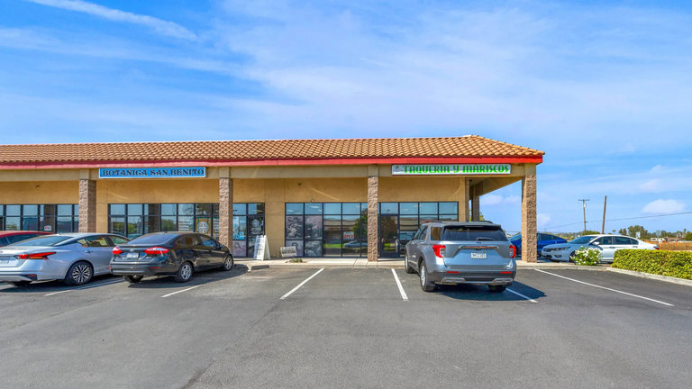1410 Country Club Drive, Madera, CA, For Lease, Image-3