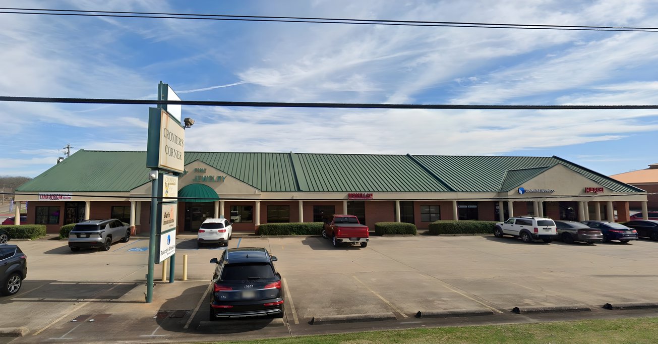 2301 Eastern Boulevard Retail