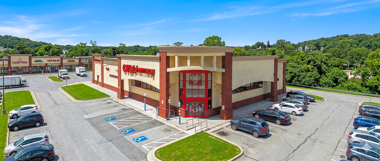 31 W Main Street Retail