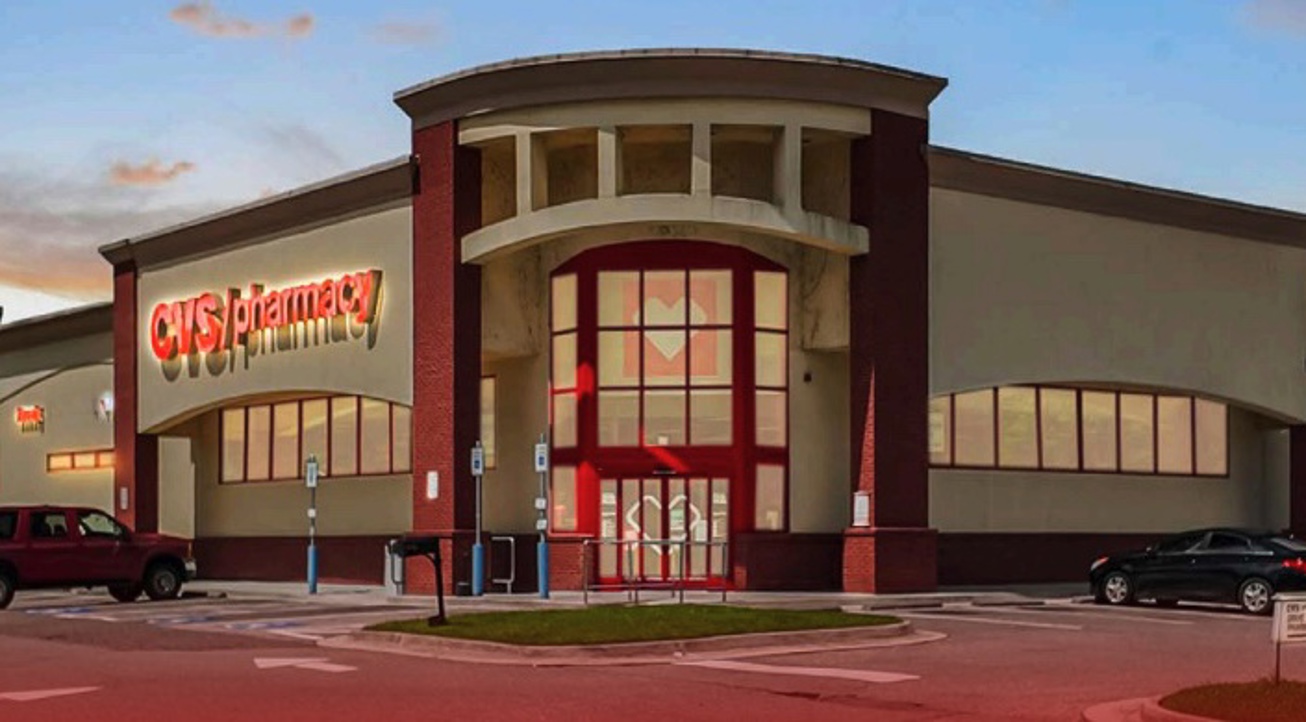 31 W Main Street Retail photo 1