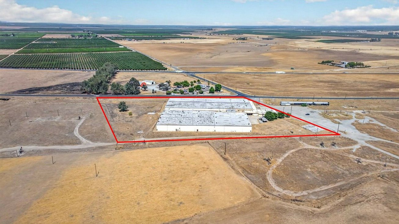 23745 Avenue 112 Industrial