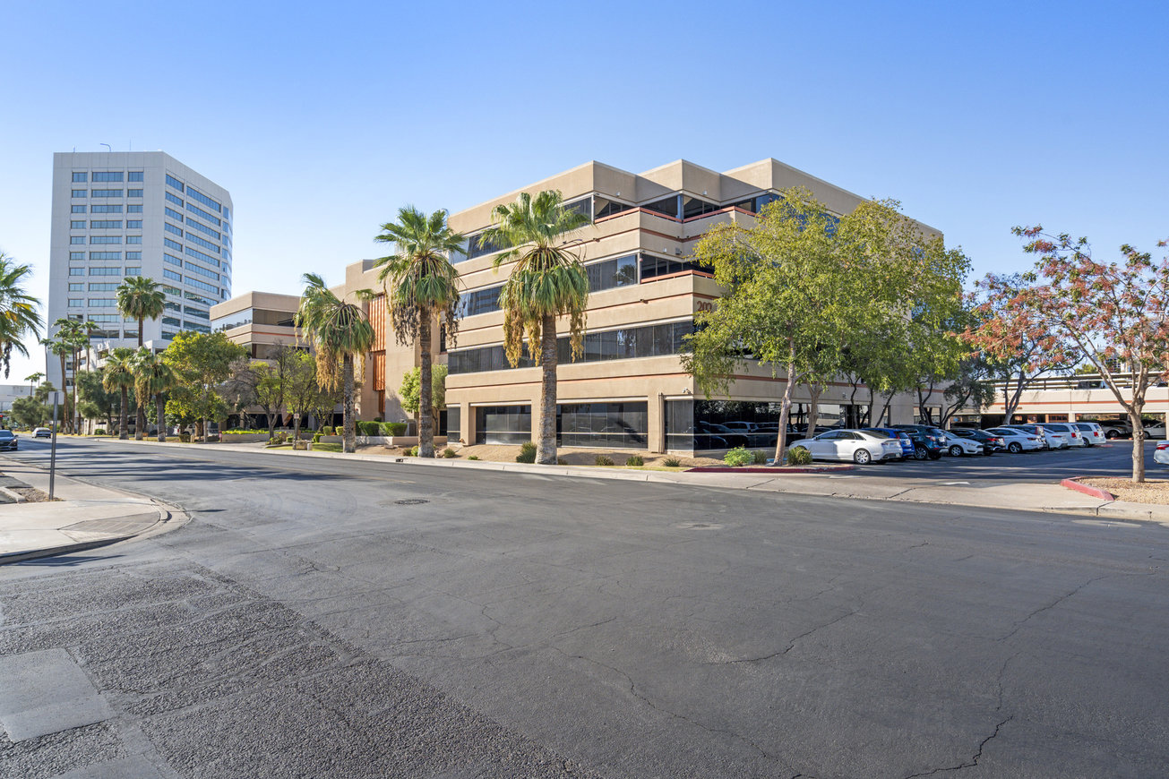 202 E Earll Dr Ste 370, Phoenix, AZ, For Sale, Image-1