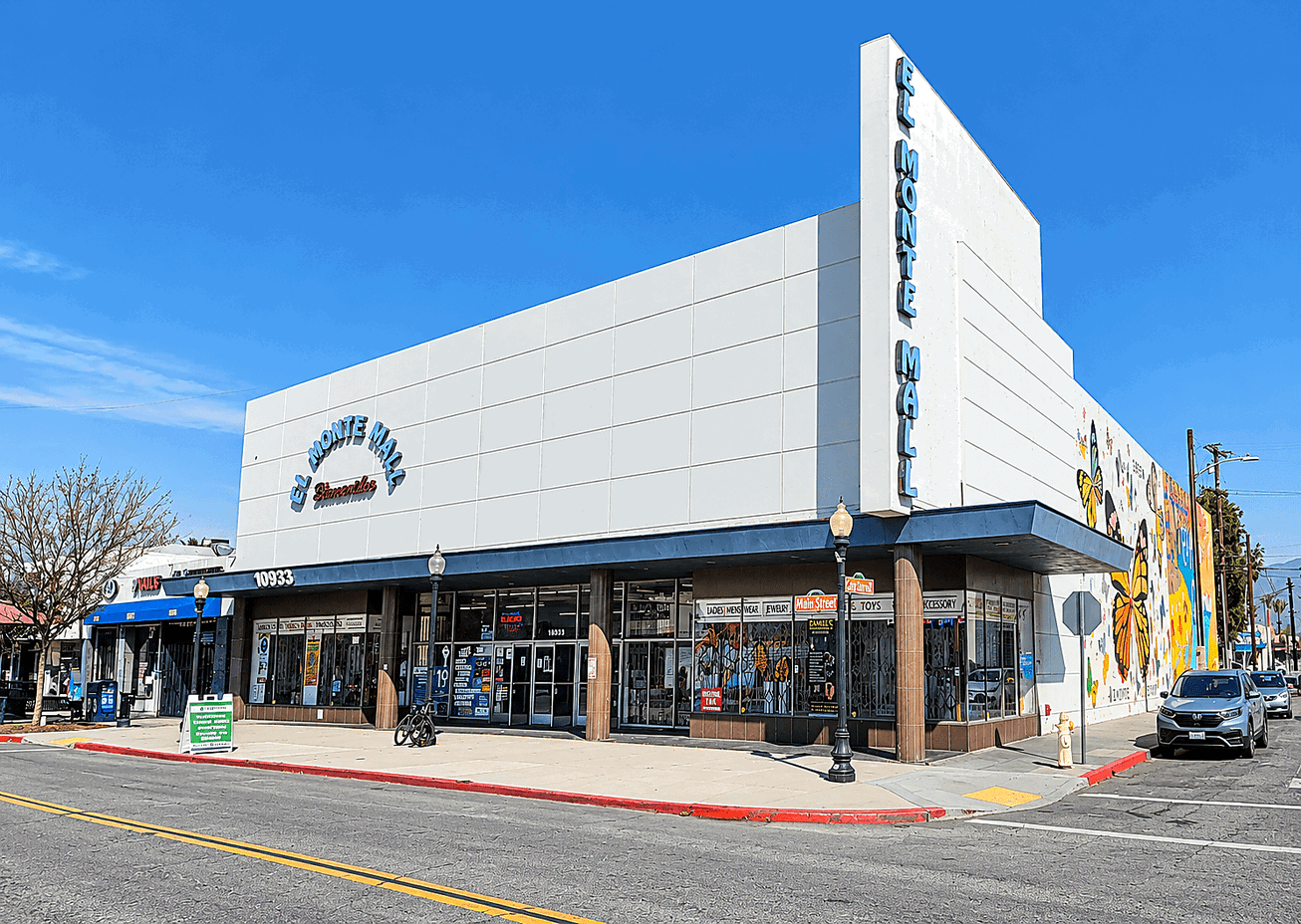 10933 Main Street Retail