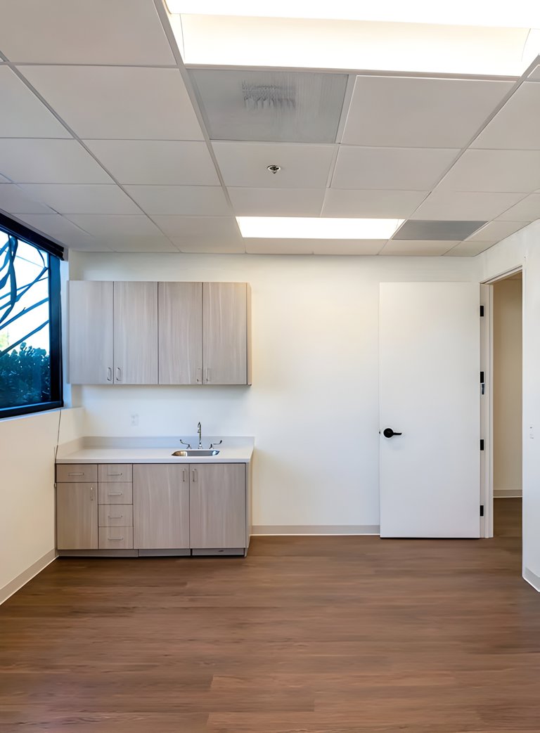 6345 Balboa Boulevard, Encino, CA, For Lease, Image-14