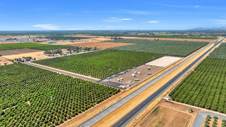 2150 S. Prospect St, Porterville, CA, For Lease, Image-3