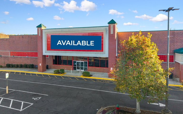 104 Fiddlers Run Boulevard, Morganton, NC, For Lease, Image-11