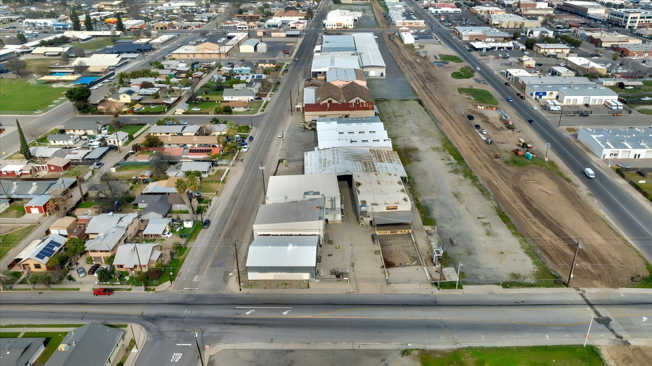 180 S E St Industrial