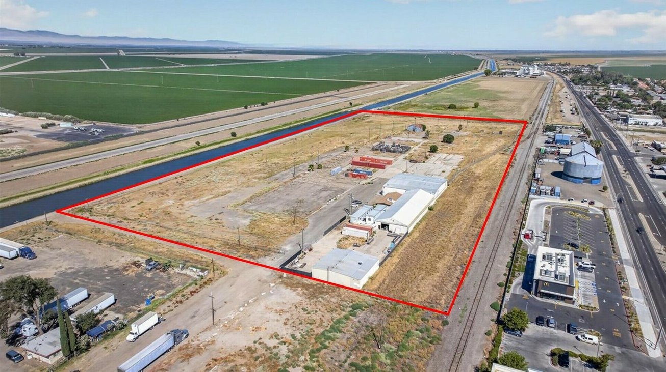 925 M St, Firebaugh, CA, For Sale, Image-1