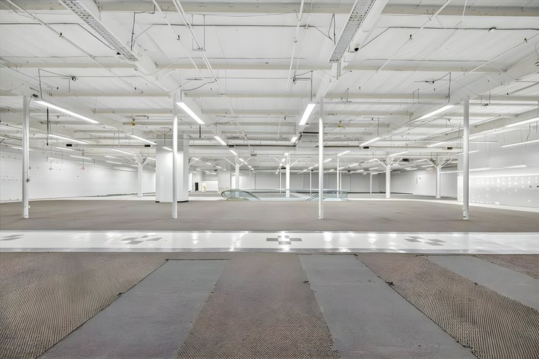 5630 N. Blackstone Ave, Fresno, CA, For Lease, Image-15