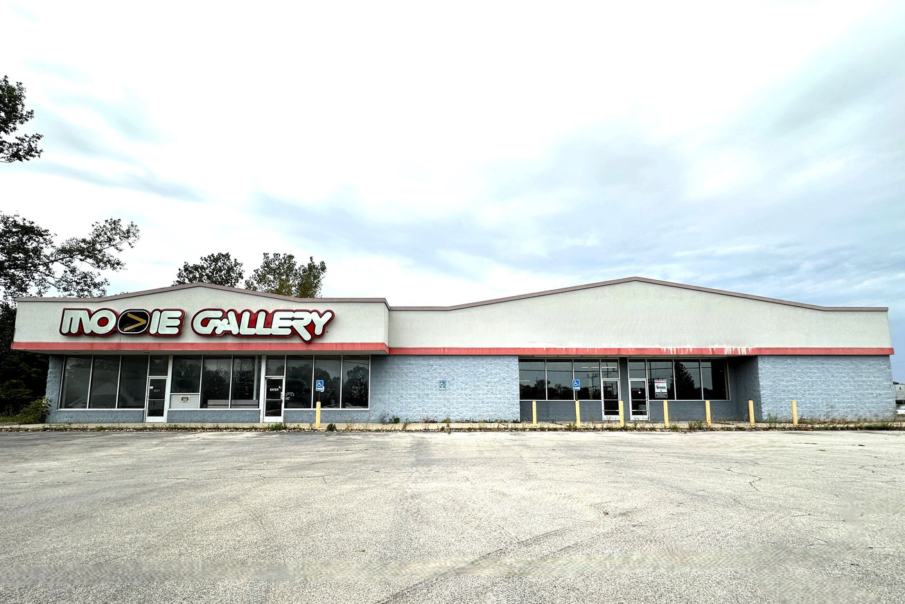 3853 North Huron Road, Pinconning, MI, For Sale, Image-1
