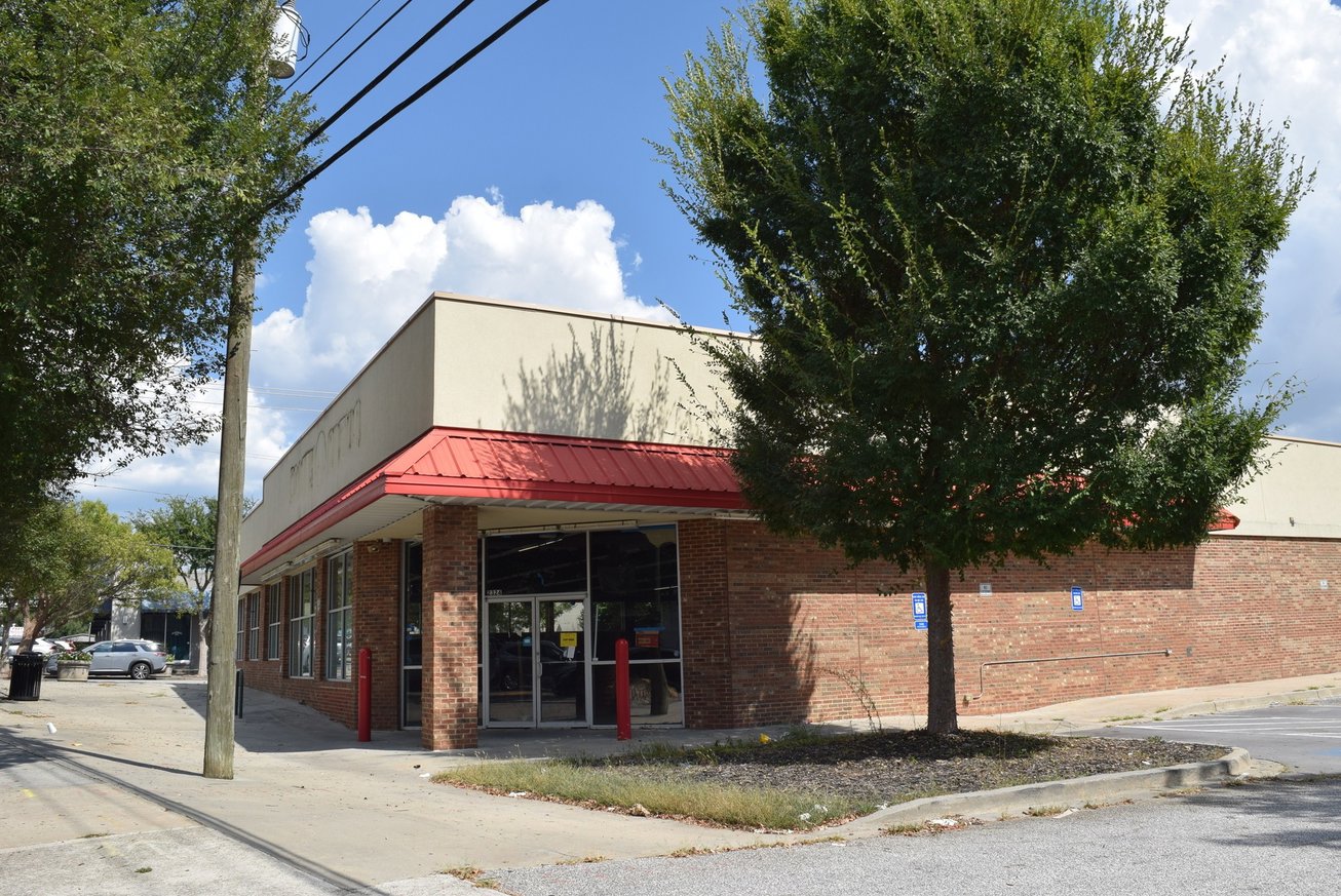 2324 Cascade Rd SW Retail