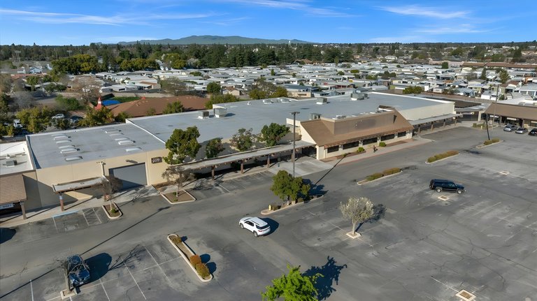 147 W Shaw Ave, Clovis, CA, For Lease, Image-1