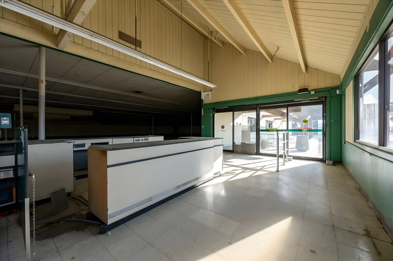 147 W Shaw Ave, Clovis, CA, For Lease, Image-7