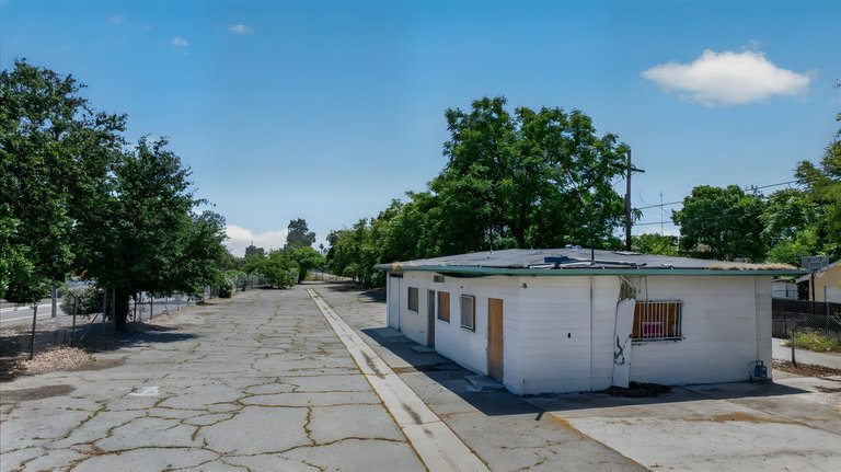 1232 San Joaquin St, Fresno, CA, For Lease, Image-9