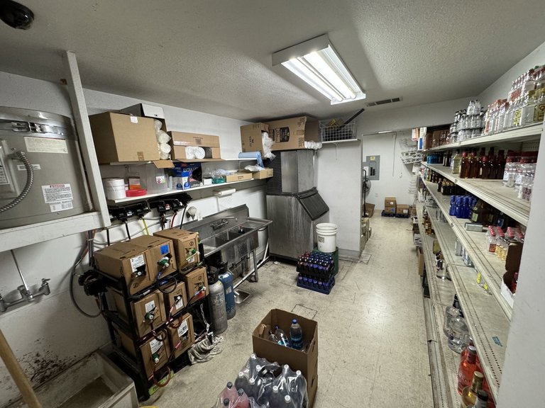 5495 W Shaw Ave, Fresno, CA, For Lease, Image-4
