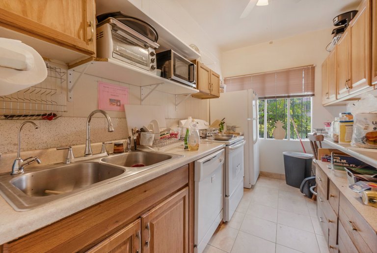 2641 Fresno St, Fresno, CA, For Lease, Image-7