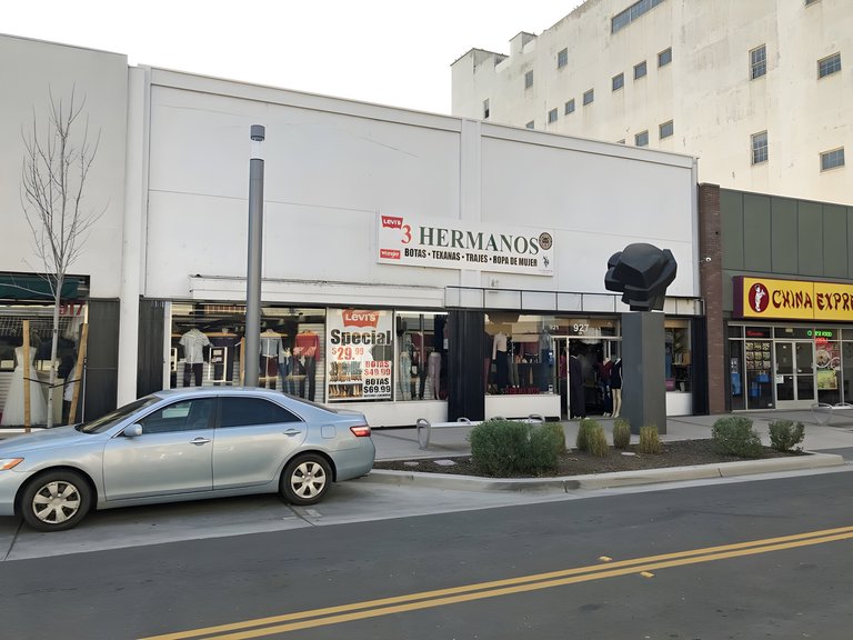 921 Fulton St, Fresno, CA, For Lease, Image-1