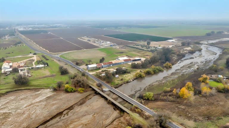 10513 Road 236, Terra Bella, CA, For Lease, Image-13