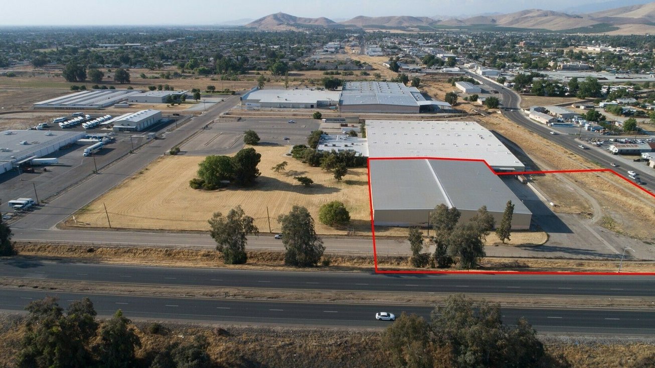 90 West Poplar Ave Industrial