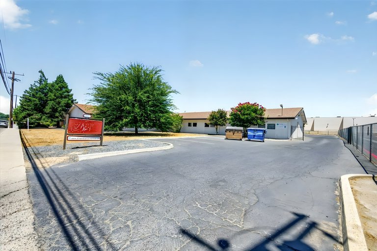 876 W Grand Ave, Porterville, CA, For Lease, Image-8