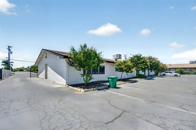 876 W Grand Ave, Porterville, CA, For Lease, Image-9