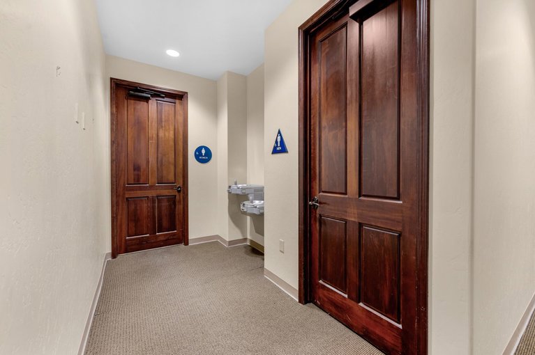 209 E Caldwell Ave, Visalia, CA, For Lease, Image-3
