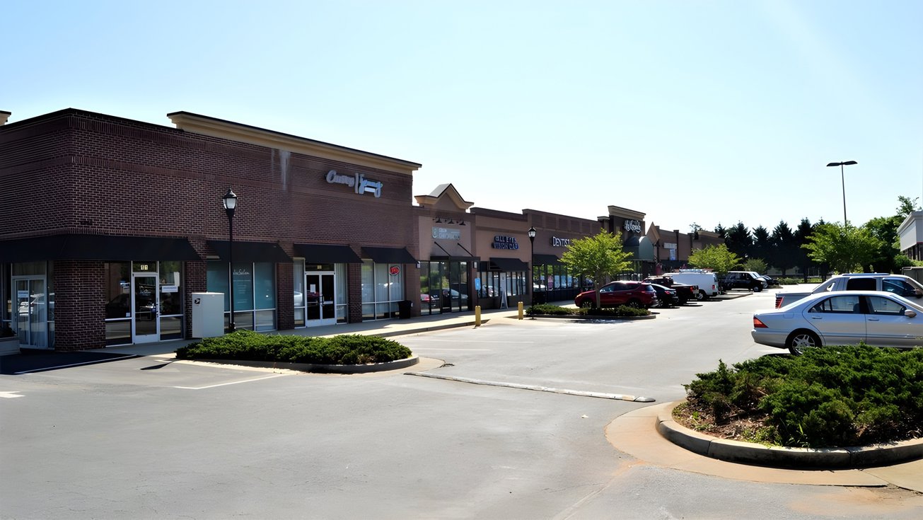 4965 Lanier Islands Parkway Retail