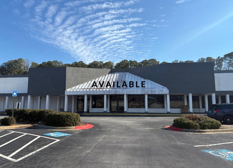 5134 Old National Parkway, College Park, GA, For Lease, Image-1