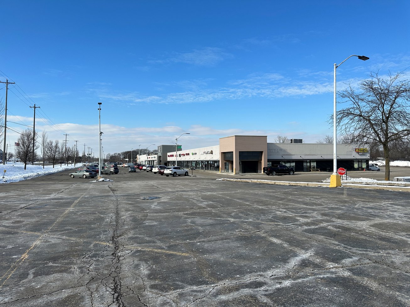 12741 South Saginaw Street Retail