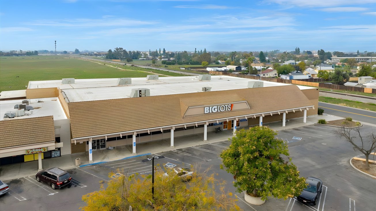 150 South 11th Avenue Retail