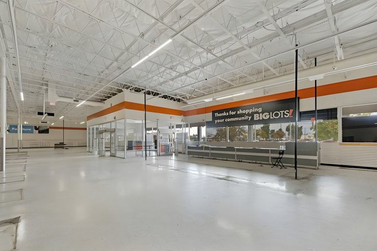 150 South 11th Avenue, Hanford, CA, For Lease, Image-3