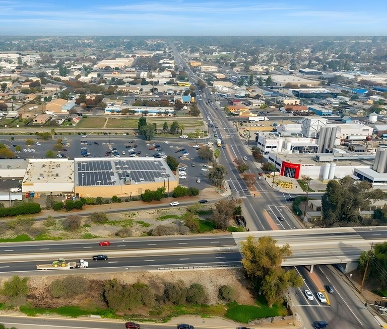 150 South 11th Avenue, Hanford, CA, For Lease, Image-11