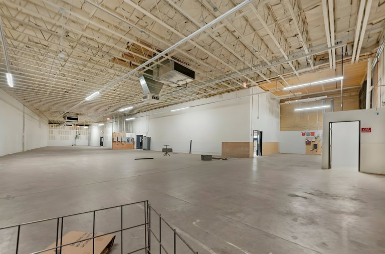 150 South 11th Avenue, Hanford, CA, For Lease, Image-9