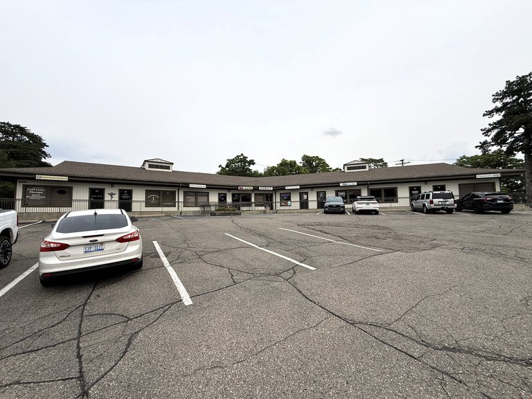 2141 Cass Lake Road, Keego Harbor, MI, For Lease, Image-2