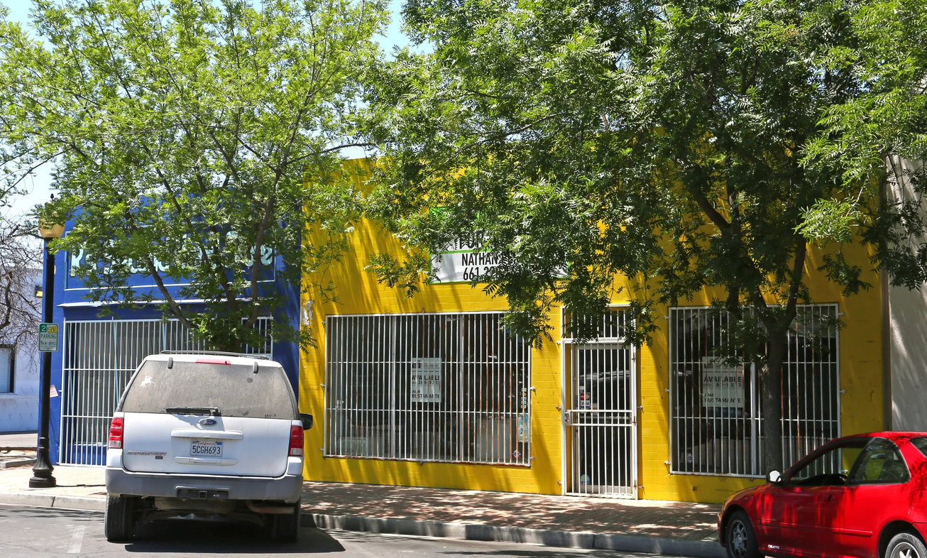 911 Main Street Retail