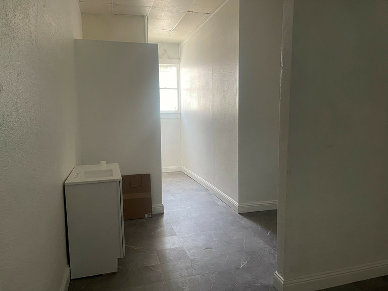 172 North Main Street, Porterville, CA, For Lease, Image-5