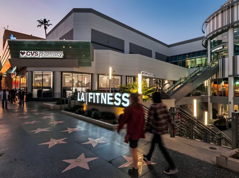 7013 Hollywood Boulevard, Los Angeles, CA, For Lease, Image-2
