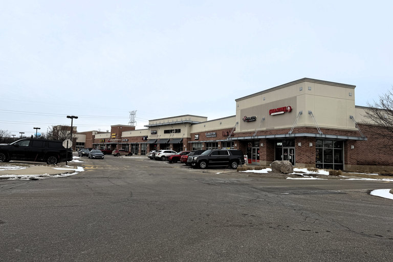 5860 Sashabaw Road, Clarkston, MI, For Lease, Image-2