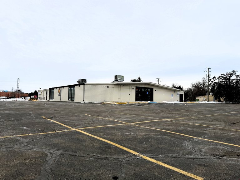5990 Sashabaw Road, Clarkston, MI, For Lease, Image-12
